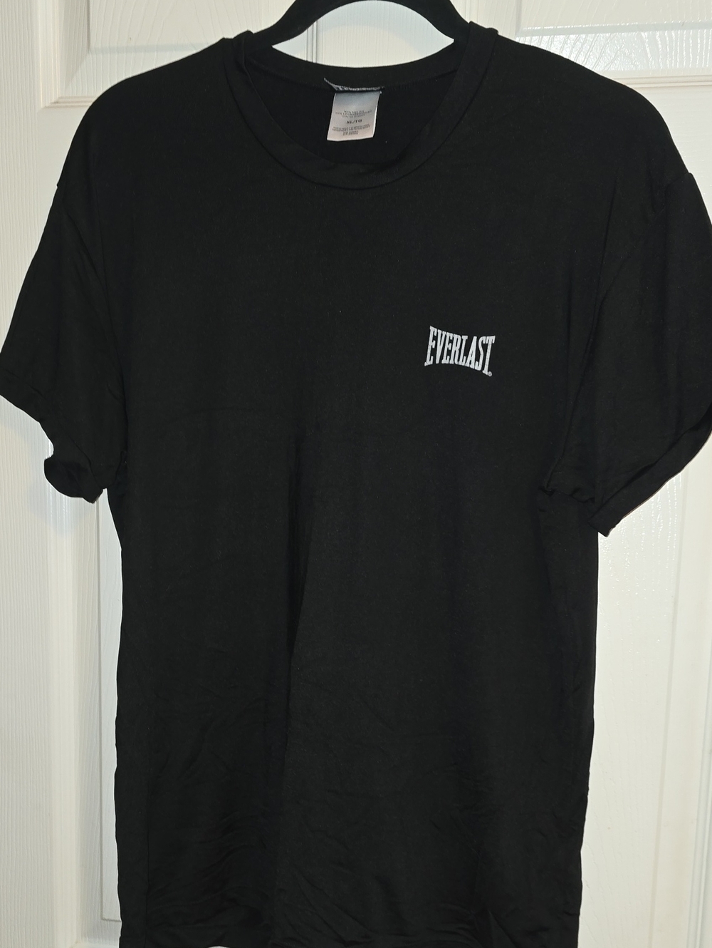 Everlast Black Tee with Small White Chest Logo‎